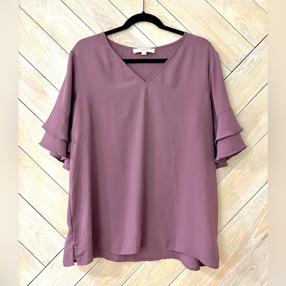 Purple flutter sleeve blouse - LOFT - L